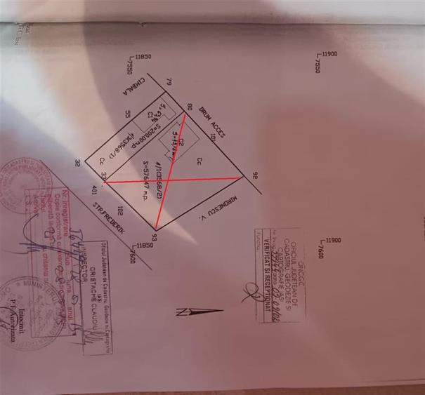 Casă individuală cu 3 camere cu Canalizare în Copou