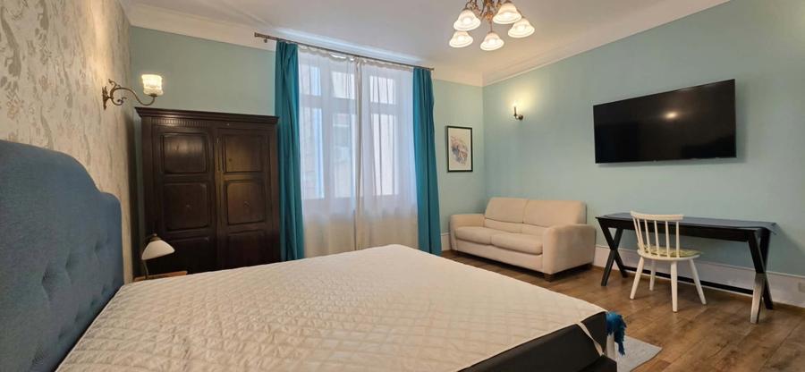 Apartament cu 2 camere nedecomandat în Ultracentral