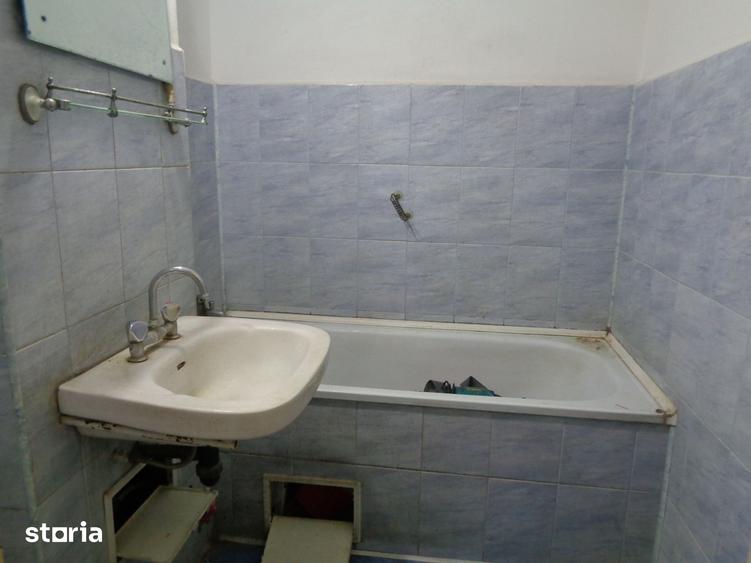 Garsonieră în Pârneava