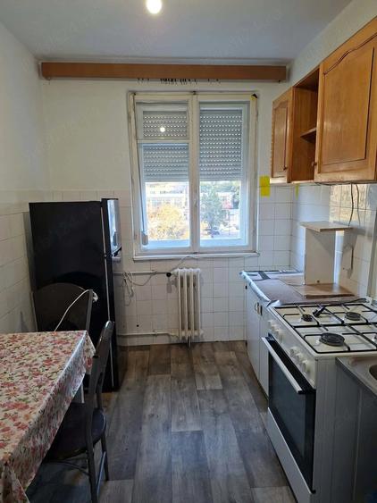 Apartament cu 2 camere semidecomandat în Rogerius