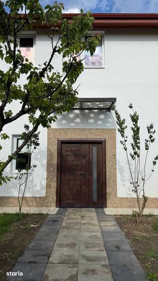 Casă cu 4 camere cu Teren 460 Mp în Snagov