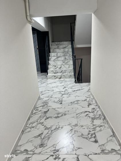 Apartament cu 2 camere decomandat în Universitate