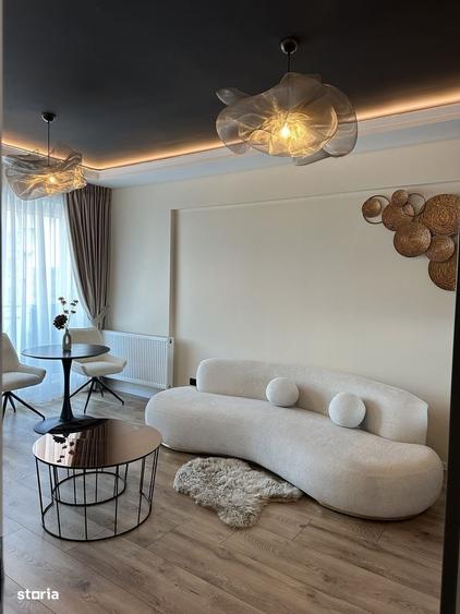 Apartament cu 3 camere în 13 Decembrie