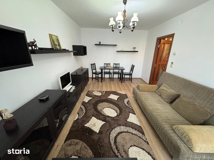 Apartament cu 2 camere decomandat în Ozana