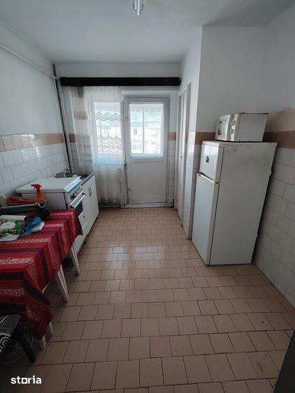 Apartament cu 2 camere decomandat în Radu Negru