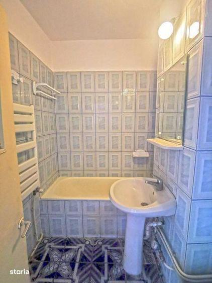 Apartament cu 4 camere decomandat în Ultracentral