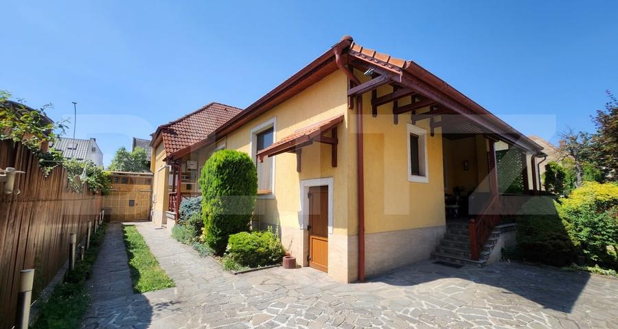 Casă individuală cu 3 camere cu Canalizare în Central