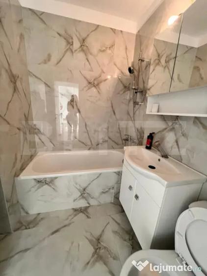 Apartament cu 2 camere semidecomandat în Central