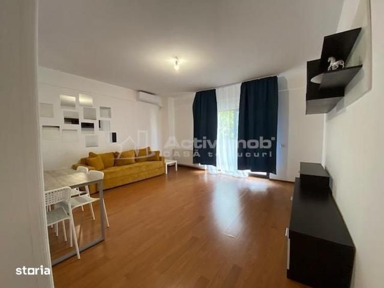 Apartament cu 3 camere în Sisești
