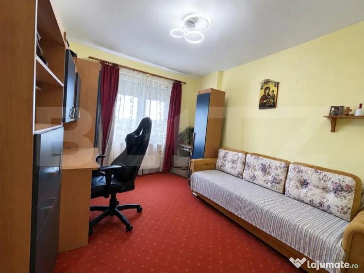 Apartament cu 3 camere decomandat în Unirii