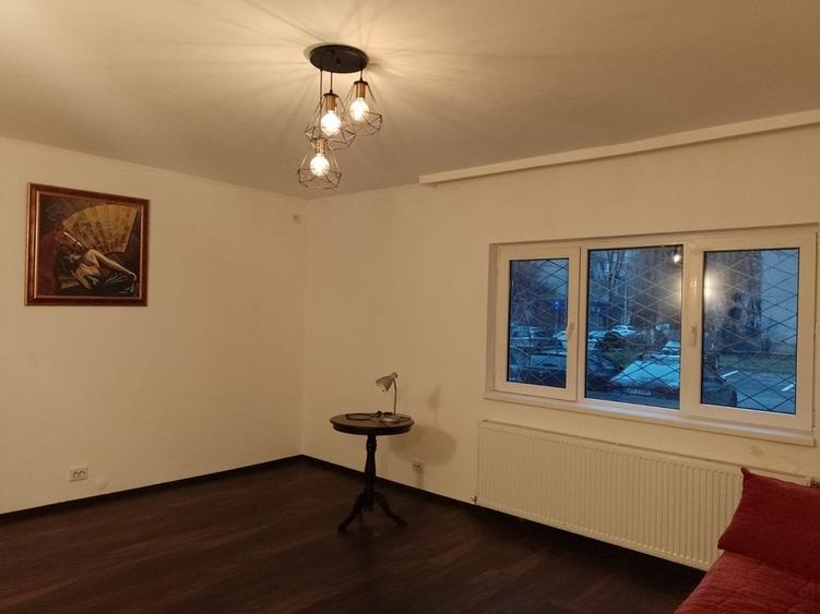 Apartament cu 2 camere decomandat în Lujerului