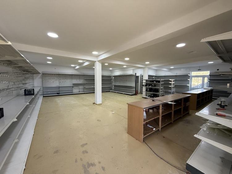 Spațiu comercial, de 180 mp, în Bilbor