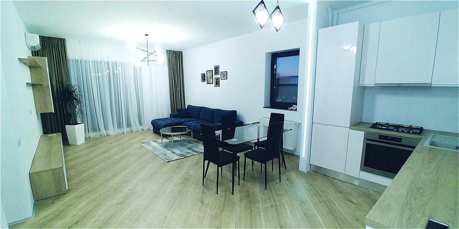 Apartament cu 3 camere decomandat, mobilat în Pipera