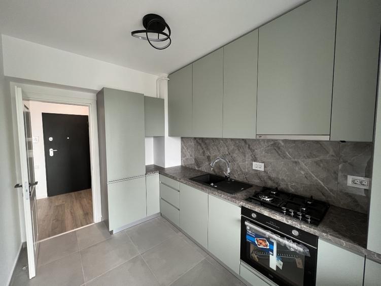 Apartament cu 2 camere decomandat în Virtuții