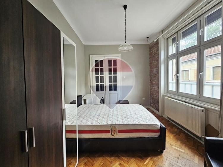 Apartament de inchiriat - 3 camere - Strada Clinicilor - 2