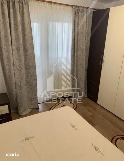 Apartament cu 3 camere semidecomandat, mobilat în Lipovei