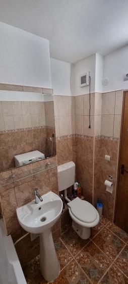 Apartament cu 2 camere decomandat în Drumul Carului
