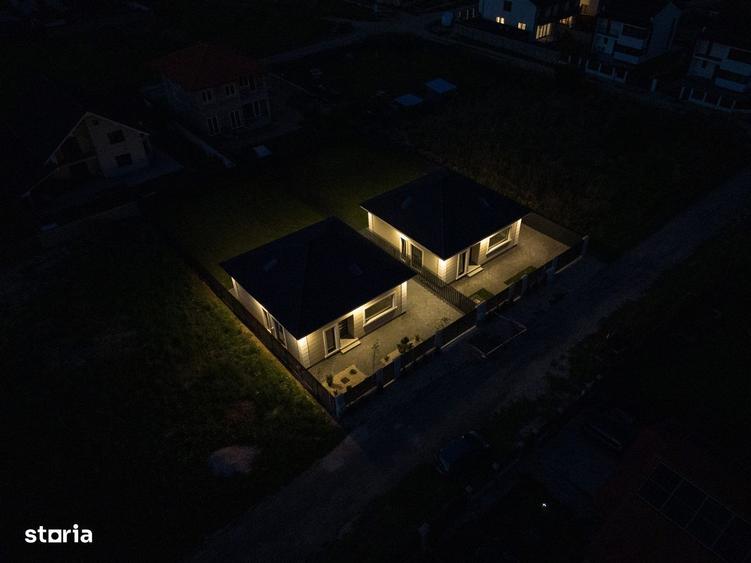 Casă cu 4 camere cu Canalizare în Primăverii