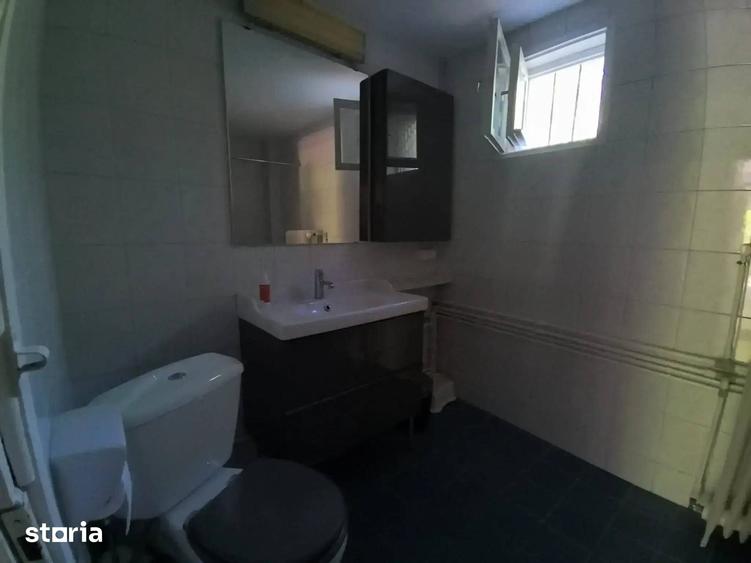 Apartament cu 6 camere în Domenii
