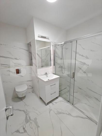 Casă individuală cu 4 camere cu Canalizare în Micești