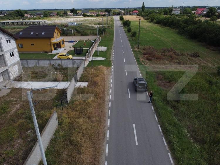 Teren Construcții intravilan de 1000 mp, în Nucet
