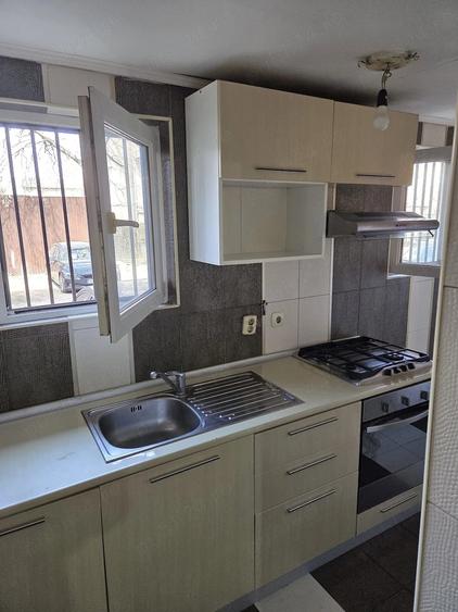 Apartament cu 2 camere decomandat în Ferentari