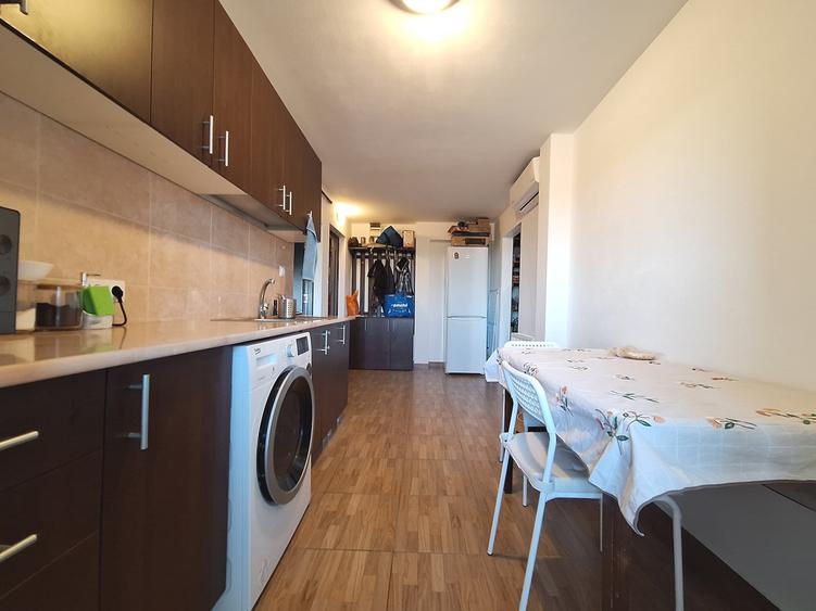 Apartament cu 2 camere decomandat, mobilat în Freidorf