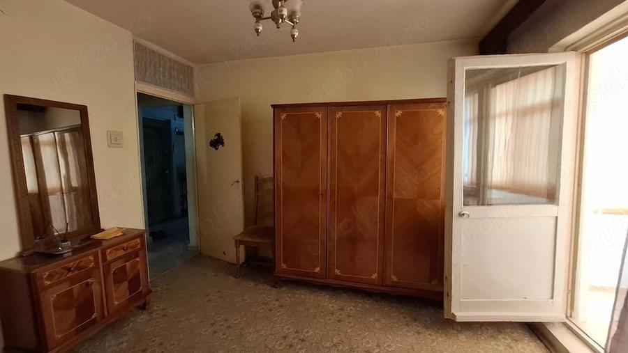 Apartament cu 2 camere decomandat în Popa Șapcă