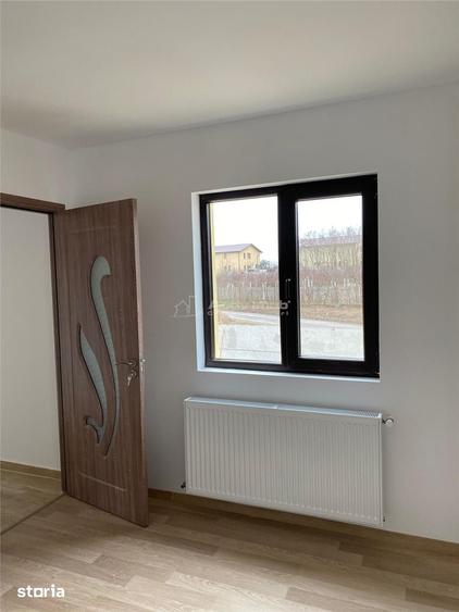 Casă cu 3 camere cu Teren 800 Mp în Central
