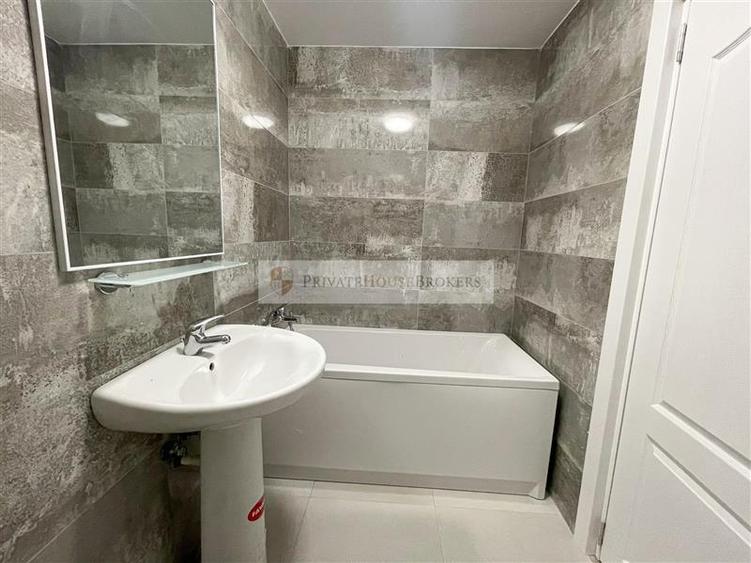 Apartament cu 2 camere semidecomandat, mobilat în Băneasa