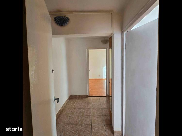 Apartament cu 2 camere decomandat în Decebal
