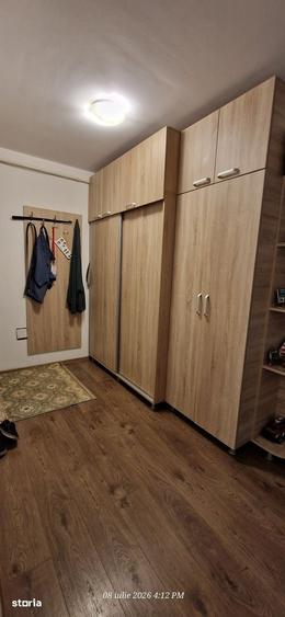 Apartament cu 4 camere decomandat în Tătărași