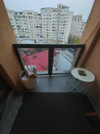 Apartament cu 2 camere decomandat, mobilat în P-ța Alba Iulia