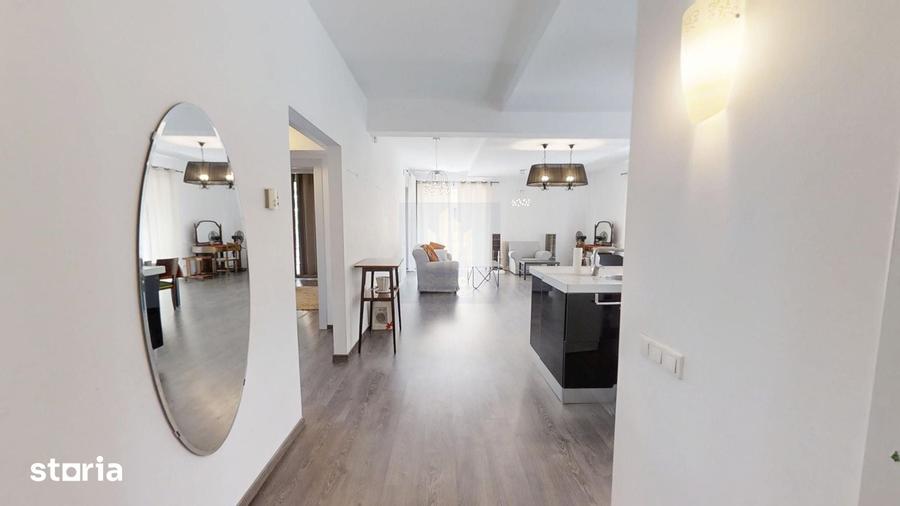 Apartament cu 3 camere în Dămăroaia