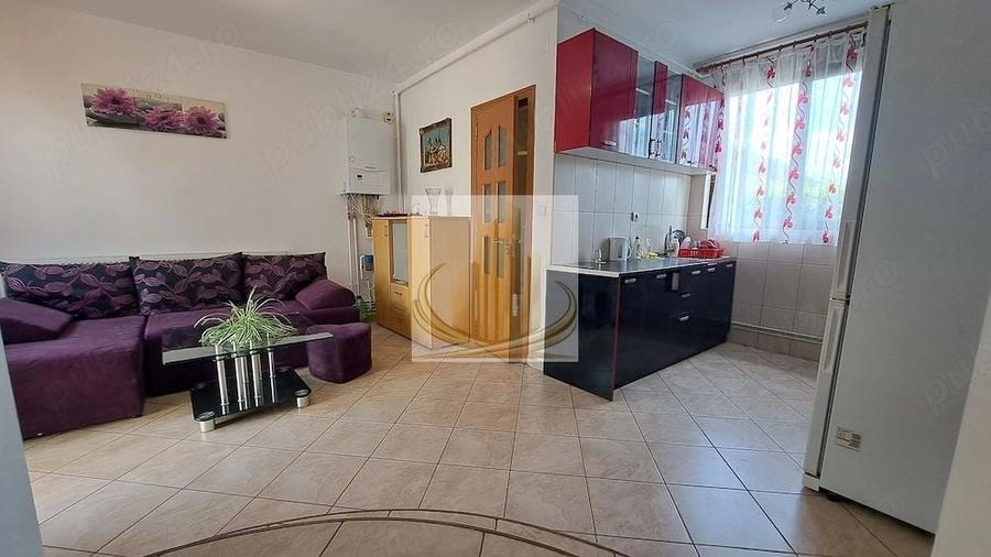 Casă individuală cu 4 camere cu Canalizare în Lipovei