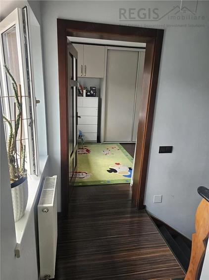 Casă cu 3 camere cu Teren 200 Mp în Brașovul Vechi
