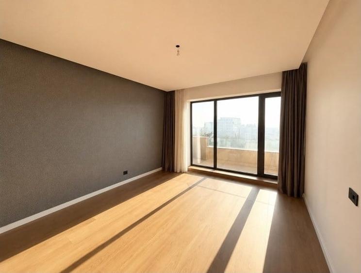 Apartament cu 3 camere în Primăverii