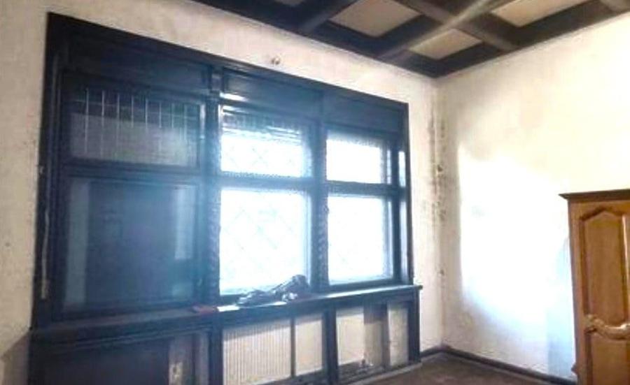 Casă cu 10 camere cu Teren 478 Mp în Armeneasca