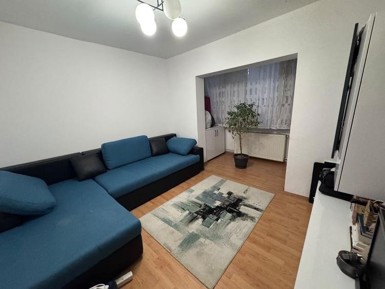 Inchirierez ap cu 2 camere , zona Soarelui - 8