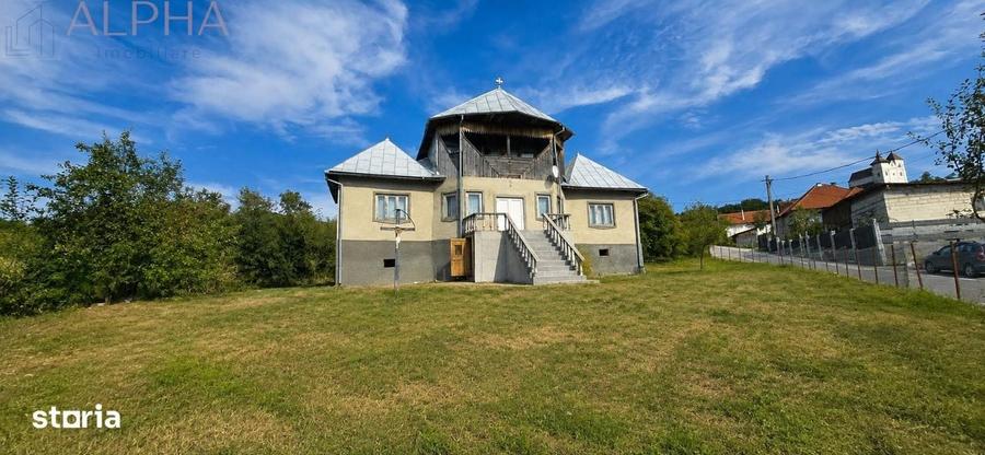 Casă cu 4 camere cu Teren 2320 Mp în Galații Bistriței