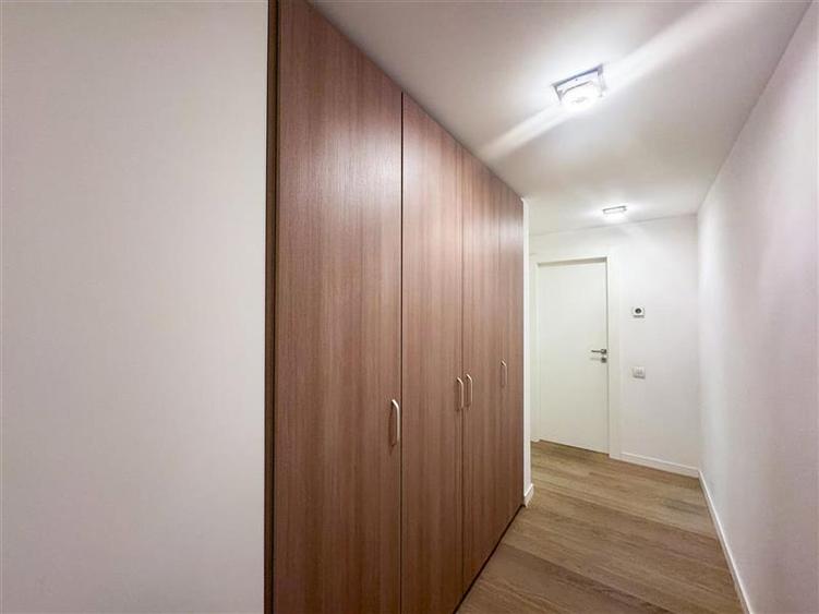 Apartament cu 2 camere semidecomandat, mobilat în Herăstrău