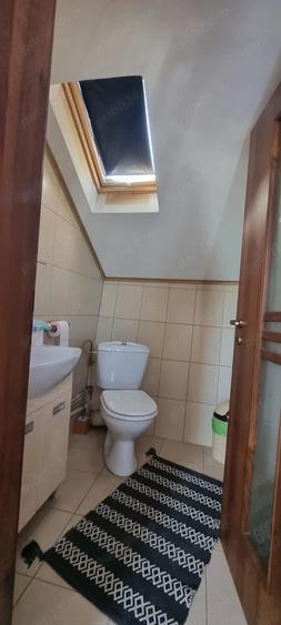 Casă cu 6 camere cu Teren 450 Mp în Geamăna