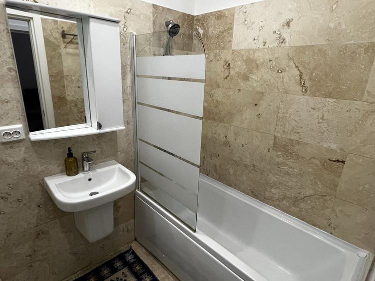 Apartament cu 2 camere semidecomandat în Timișoara
