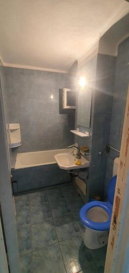 Apartament cu 2 camere decomandat în Vest