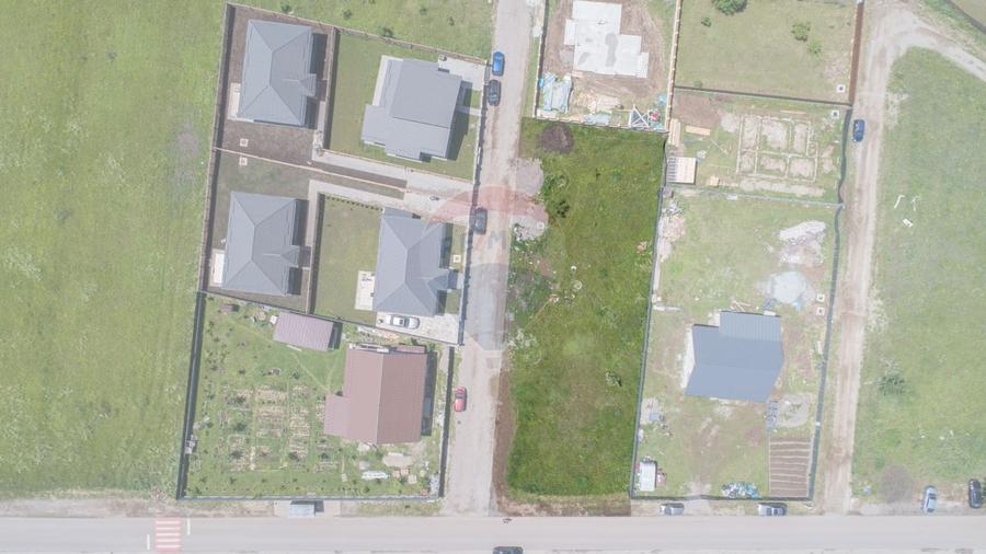Teren Construcții intravilan de 683 mp, în Tărlungeni