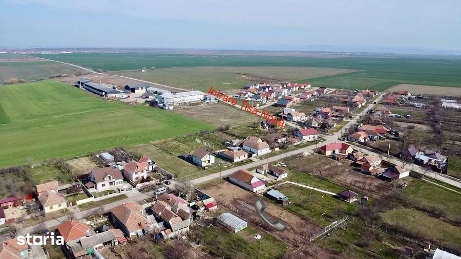 Teren de 1193 mp, în Fântânele