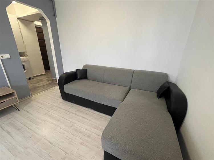 Apartament cu 2 camere nedecomandat în Central