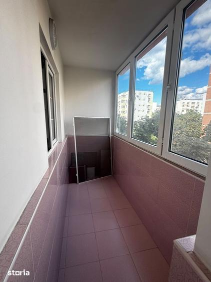 Apartament cu 2 camere decomandat în Tei