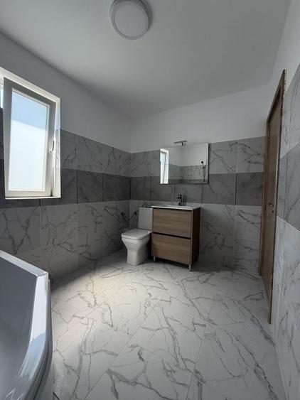 Casă cu 4 camere în Corbeanca