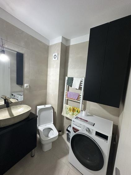 Particular. Inchiriez apartament cu 2 camere - 8